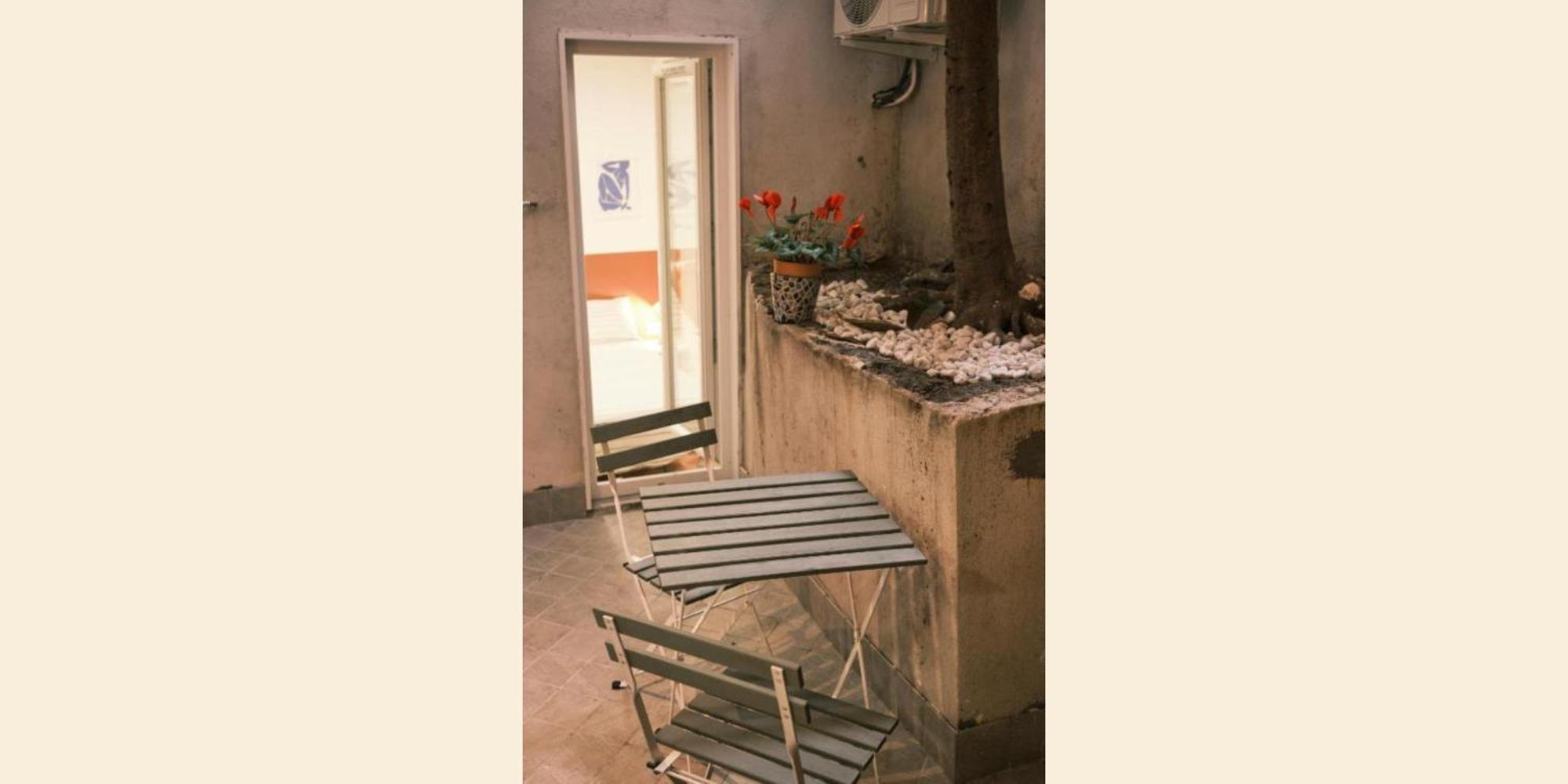 Nespolino, Piccola Casetta In Centro Storico Al Piano Terra Con Piccolo Spazio Esterno Privato Nápoles Exterior foto